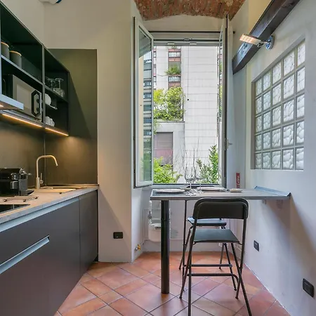 Lägenhet Porta Nuova-brera Di Pregio *